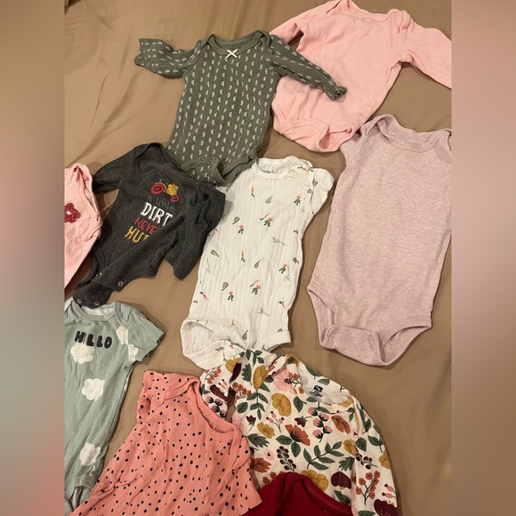 Carter's & others Colorful Bodysuit Bundle of 23. 3, mostly 3-6, 6, 9 month. - Picture 5 of 7